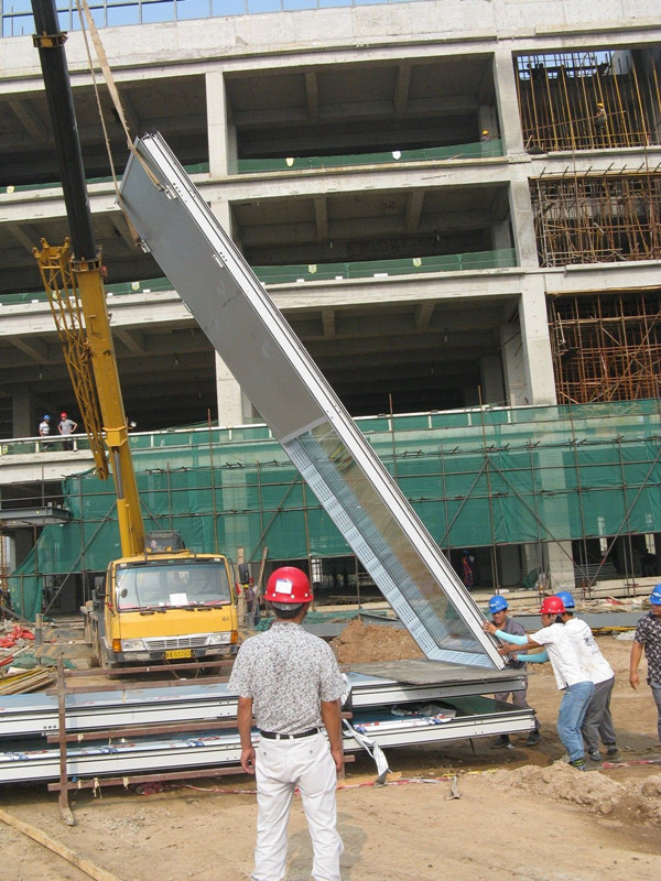 5aefc91da2fa6.jpg 2013080812125296_副本.jpg